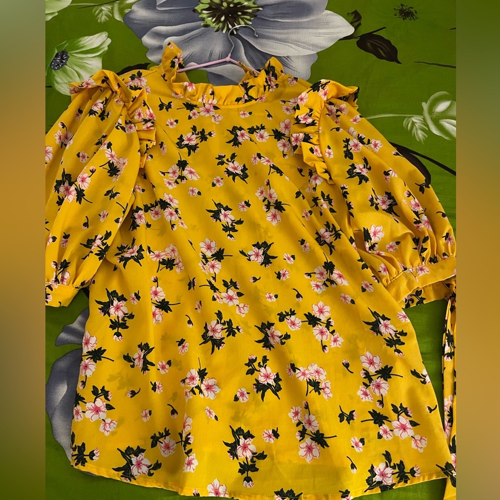 Women’s beautiful tops